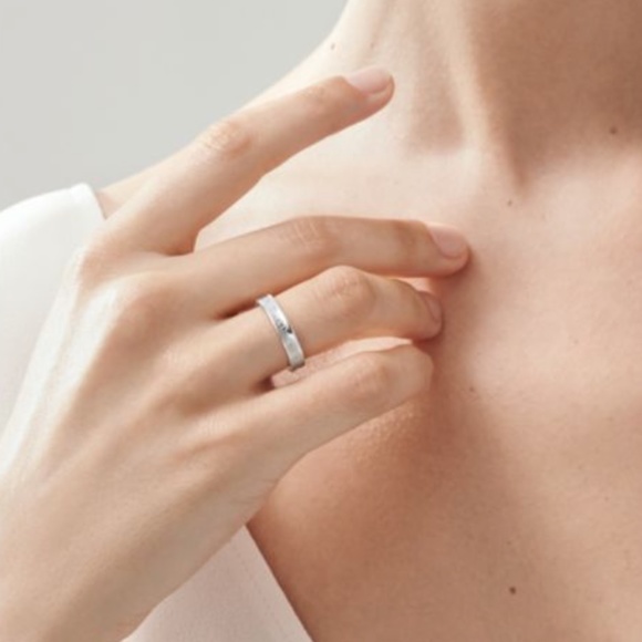 Tiffany 1837® Sz 5 Narrow Silver Ring: Authentic - Picture 4 of 9